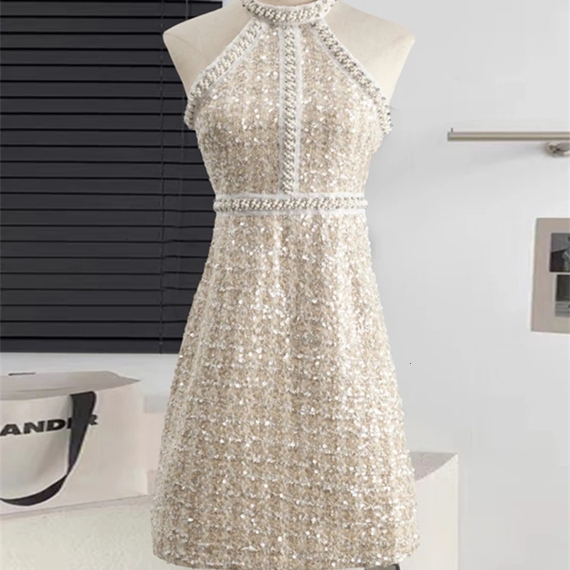 Small Fragrant Ladies Sleeveless Tweed Sexy Night Club Dress Womens Summer Halter Pearl Beading Mini Elegant Party Dresses 240529