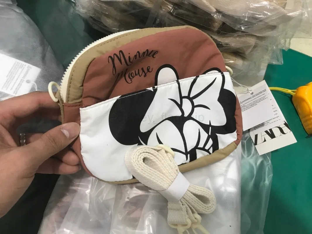 Disney New Minnie Ladies Shoulder Bag Fashion Girls Handbag Cartoon Cute Crossbody BagXJ250923