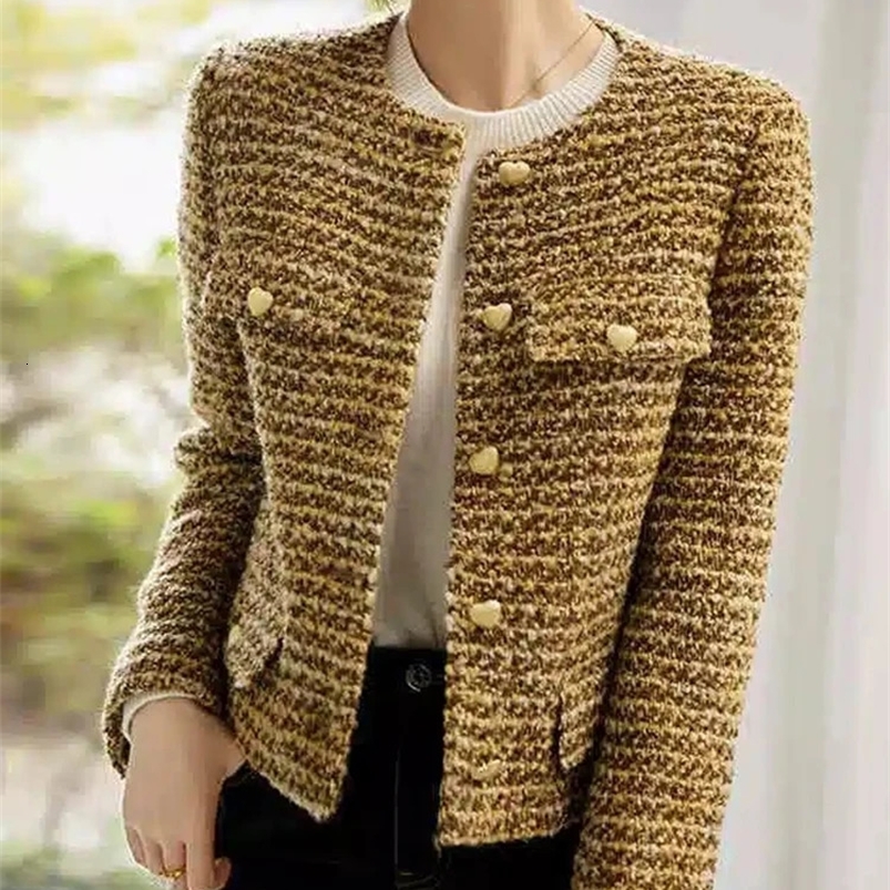 CJFHJE Womens Gold Short Woolen Coat Autumn Winter Korean Fashion Tweed Coat Elegant Retro Female OL Outwear Wool Jacket 240822