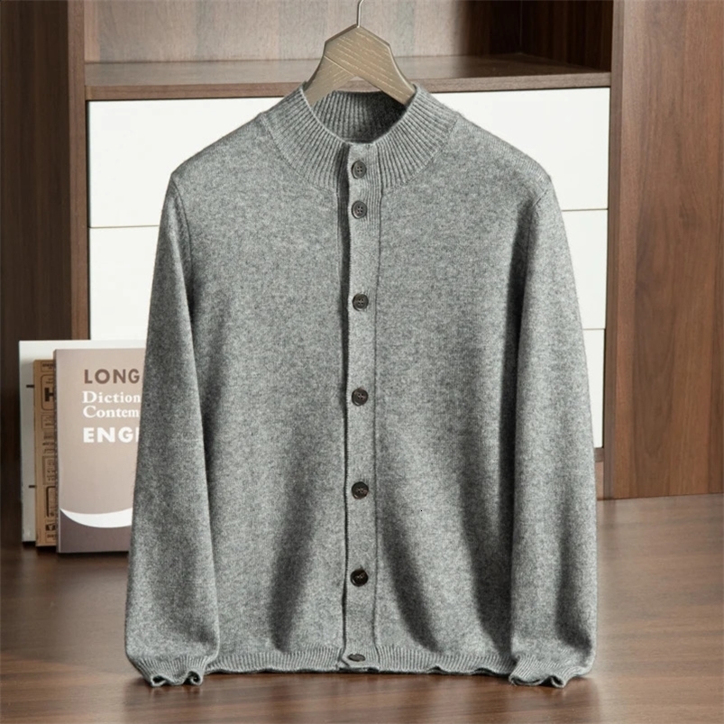 Autumn and Winter Collection 100% Cashmere Mens Casual Round Neck Button Cardigan Versatile Temperament Sweater for Men 240821