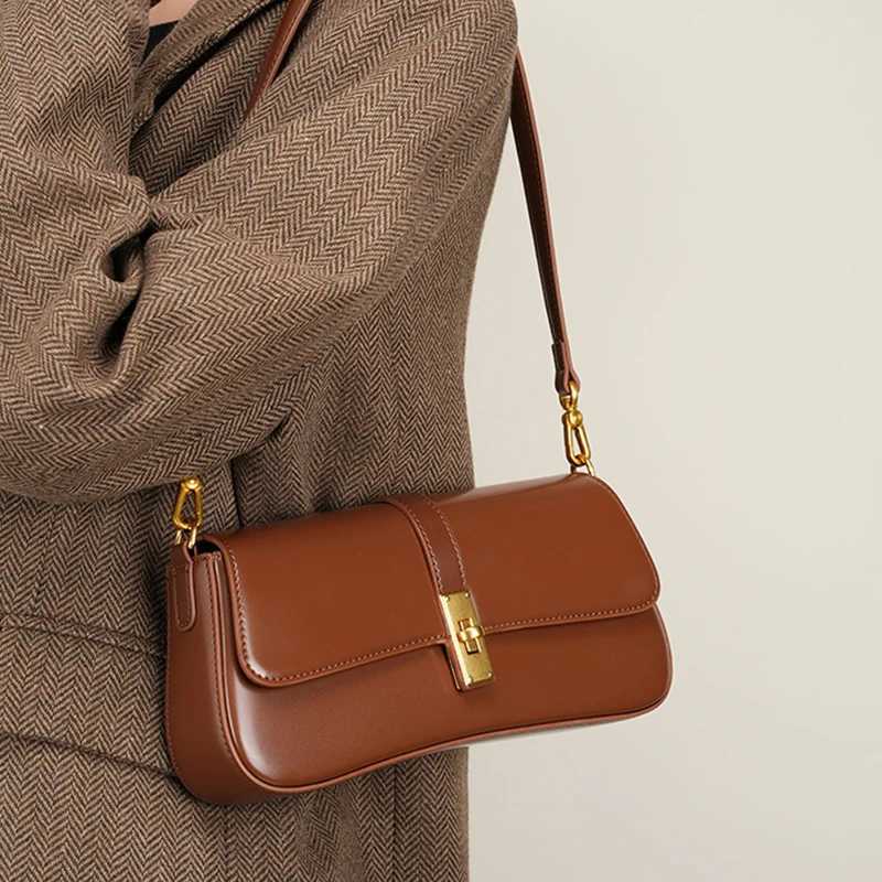 Genuine Leather Womens Shoulder Bag High Quality Vintage Baguette Bag Luxury Designer Women Crossbody Bags Cowhide Handbags J251025