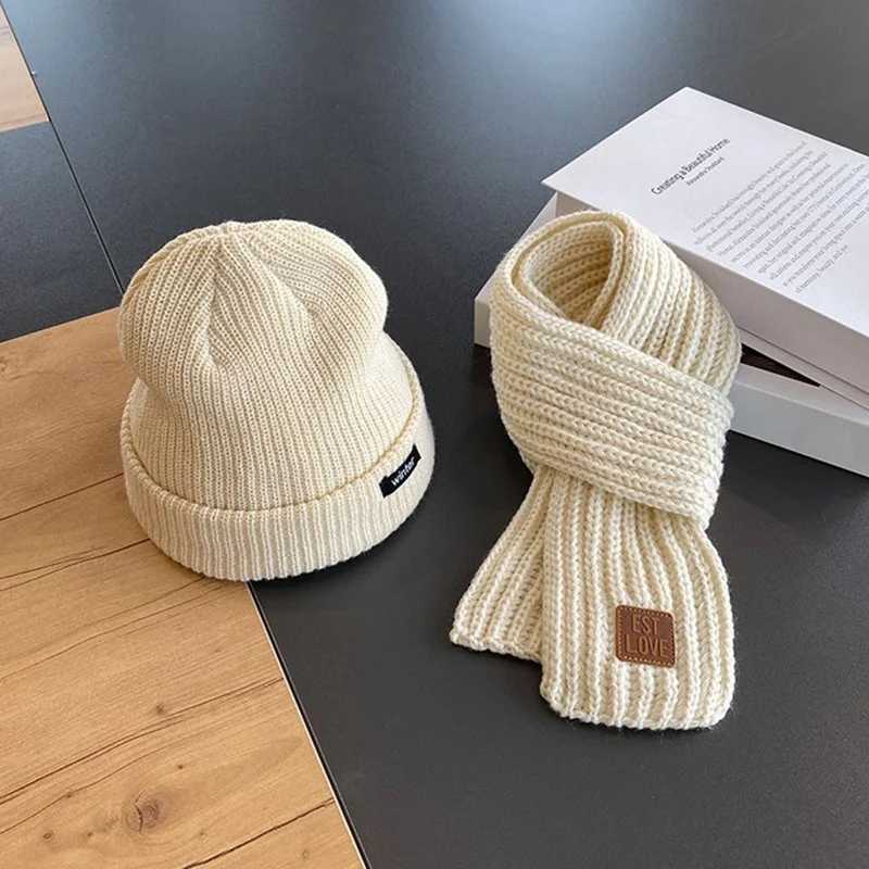 2 sets autumn and winter childrens hat scarf combination windproof knit hat bib baby wool hat new cool Z251029