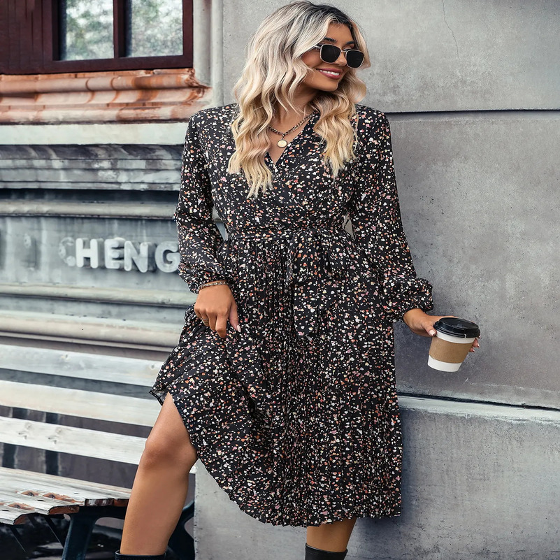 Sexy and elegant womens dress Small V-neck long sleeve belt A-line skirt pleated woven womens dress 250122