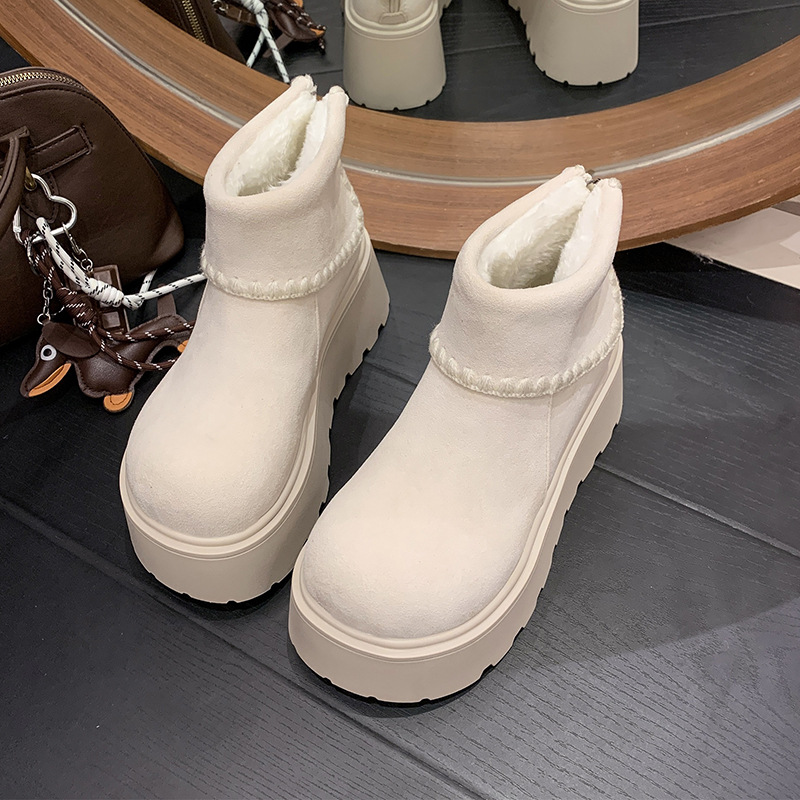 Women's thick-soled anti-slip snow boots 2025 new autumn and winter bread shoes slip-on fleece-lined thickened warm cotton shoes