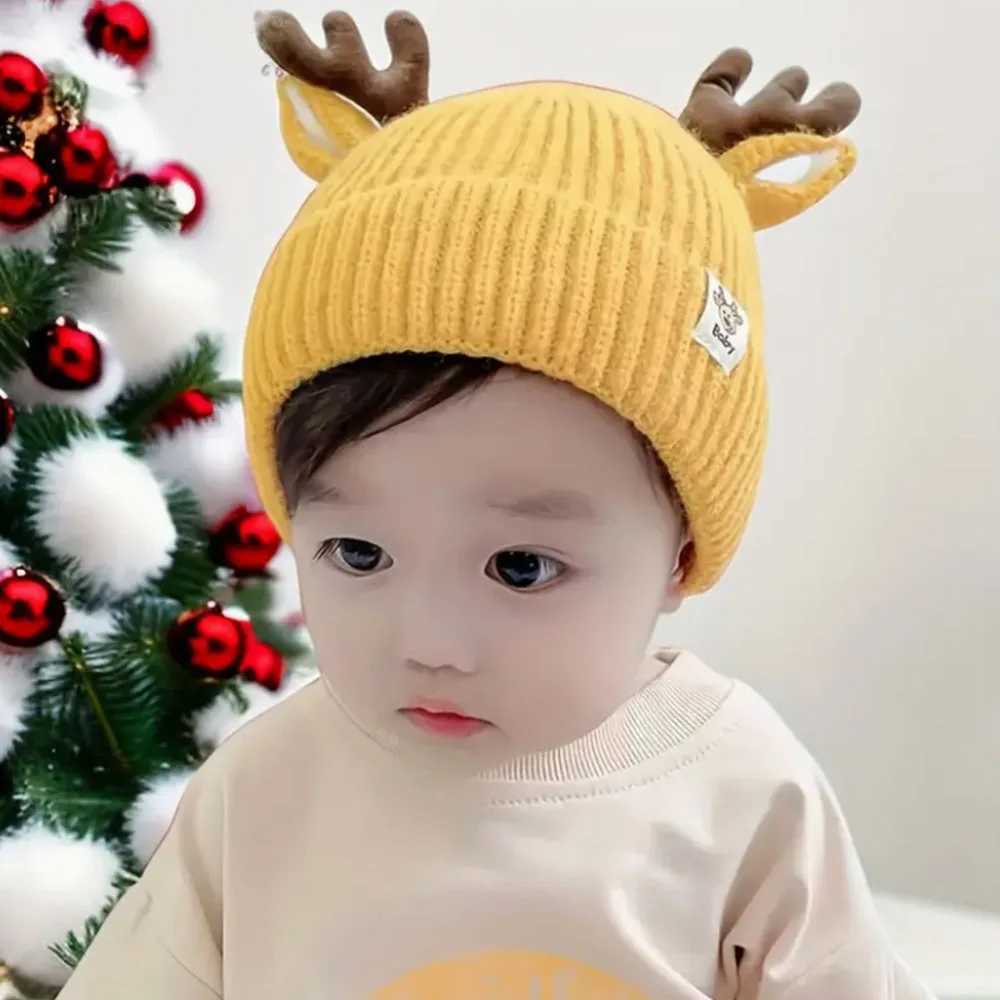 Festive Christmas Reindeer Beanie Hat for Infants Animal Theme Lightweight Christmas And New YearS Gifts Z251029