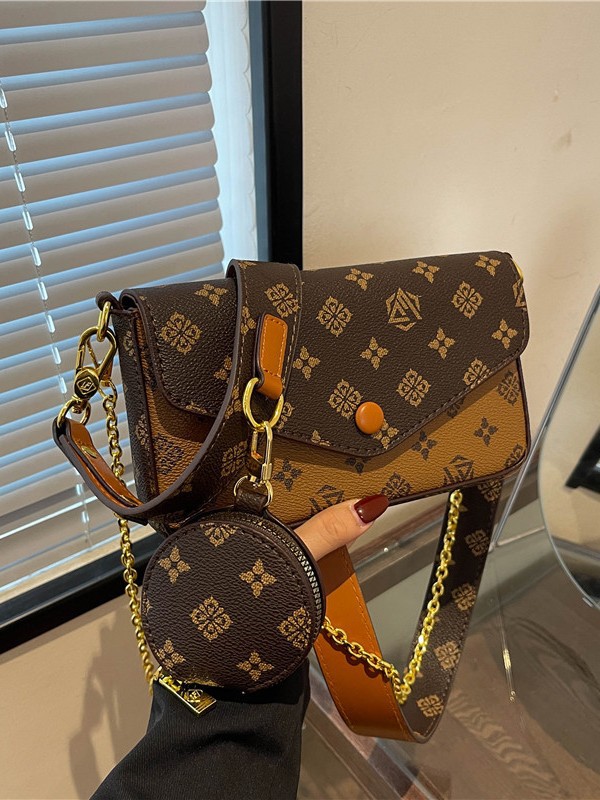 hot Free Shipping designer bag Light luxury chain small square bag women's new versatile envelope bag single shoulder cross body bag