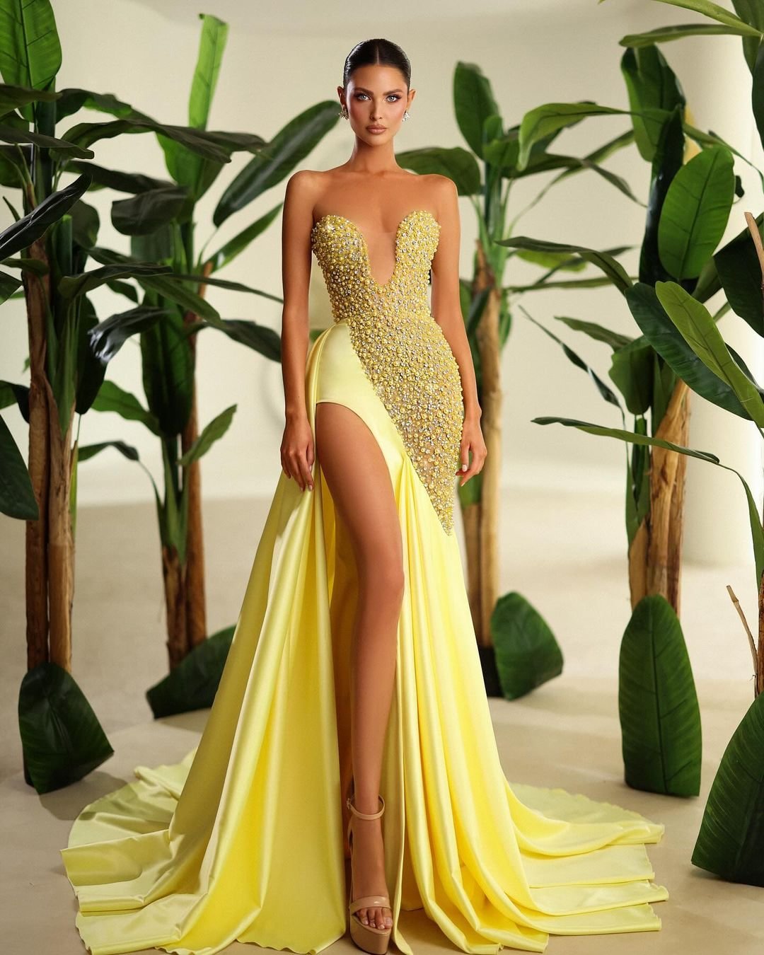 Stylish Strapless Evening Dresses Pearls Rhinestone Prom Dress Illusion High Split Mermaid Party Gowns Princess Vestidos De Noche Plus Size