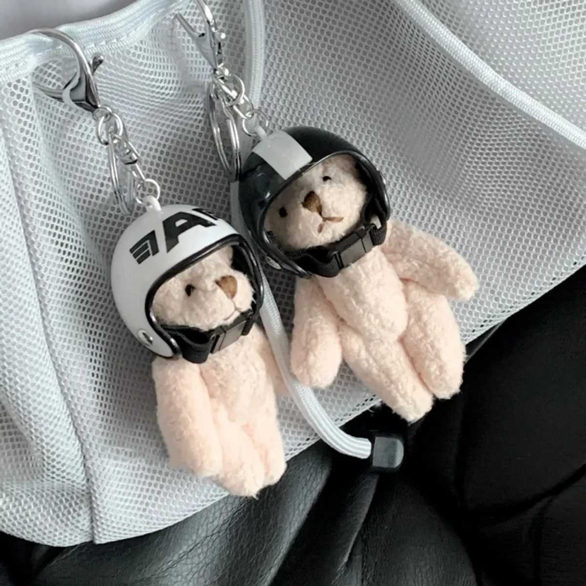 Lovely Helmeted Bear Charm Keychains Y2K Plush Ornament Pendant Car Keyring Backpack Decoration Bag Charm Jewelry D250923