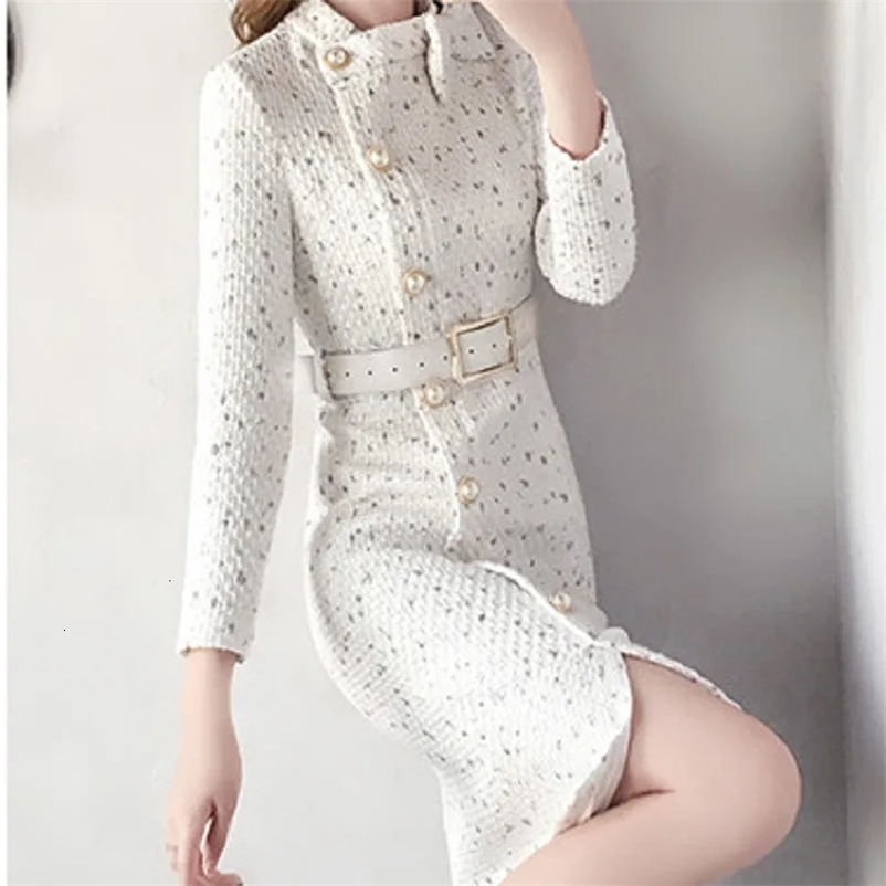 Runway Elegant Tweed Dress Women Autumn Winter Bodycorn Wool Dress Bow Collar Long Sleeve Party Dress Vintage Buttons Thick 240529