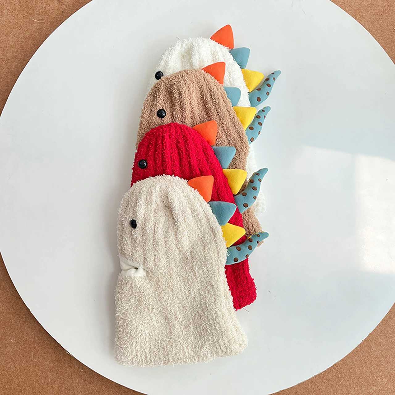 Winter Plush Baby One Piece Scarf Cap Cute Cartoon Dinosaur Toddler Kids Warm Hooded Beanie Anticold Boy Girl Balaclava Hat Z251029