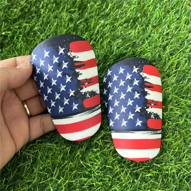 Lightweight Soccer Shin Guards Football Protectors Pads Adult s Shinguards Sock Insert Board Training Legging Protective Gear 250904