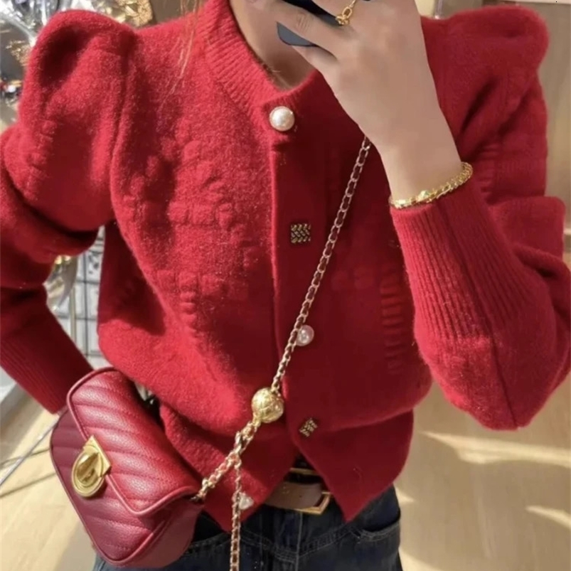 autumn and winter knitted cardigan womens long sleeved Christmas party red fashionable sweater shirt 241021