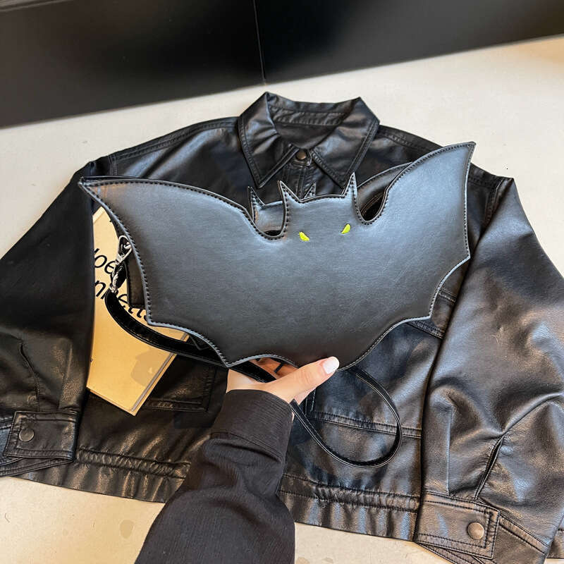 Halloween Spooky Bat for Women 2024 New Style Unique Ladies Niche Design Shoulder Crossbody Bag