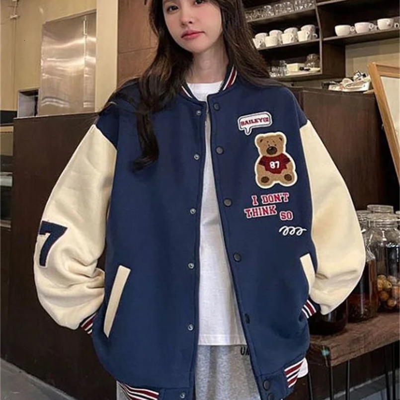 Vintage Bomber Jackets Women Cartoon Bear Baseball Coats Streetwear Female Fashion Hip Hop Casual Ladies Tops Autumn Winter 240827