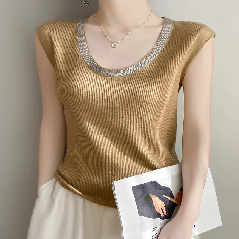 Sleeveless knitted Vest for Women Fine Spun Wool 2025 Spring/Summer U-neck Diamond Tops Fashion Fit Temperament Tank 250417