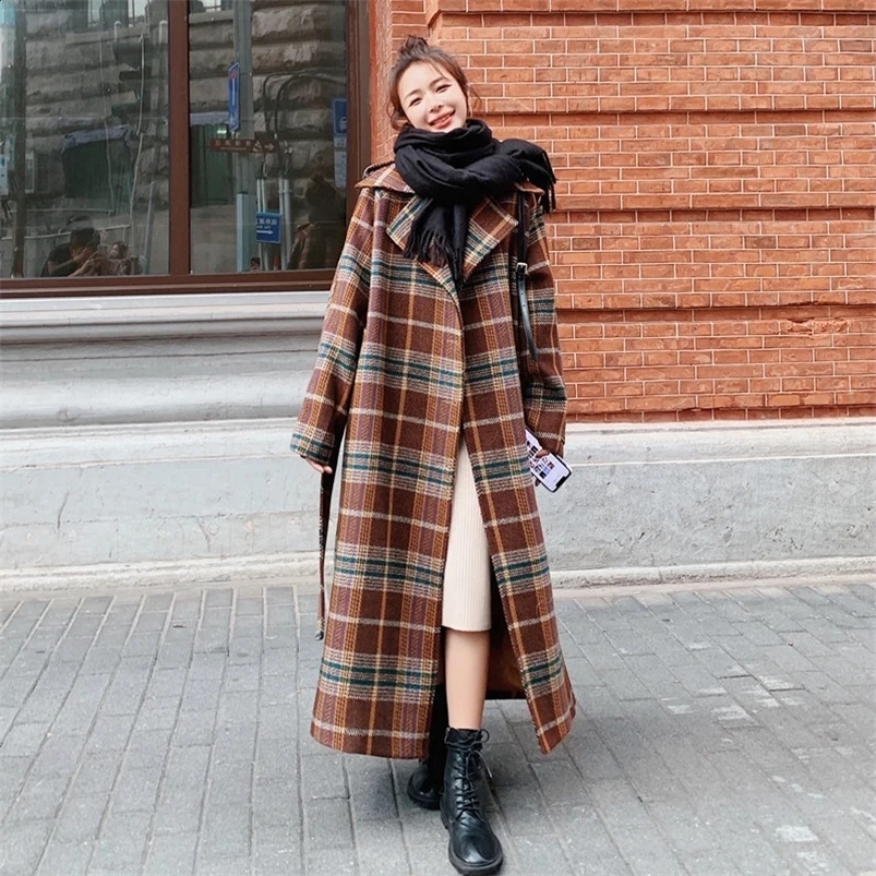Autumn And Winter Temperament Retro Simple Medium And Long Loose Plaid Belt All-match Woolen Coat Womens Trend 240822