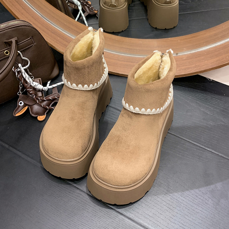 Women's thick-soled anti-slip snow boots 2025 new autumn and winter bread shoes slip-on fleece-lined thickened warm cotton shoes