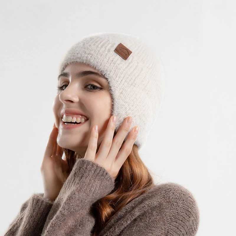 Thermal Fleece Lined Winter Hat with Ear Flaps for Men and Women Unisex Knitted Beanie for Cold WeatherXJ250923