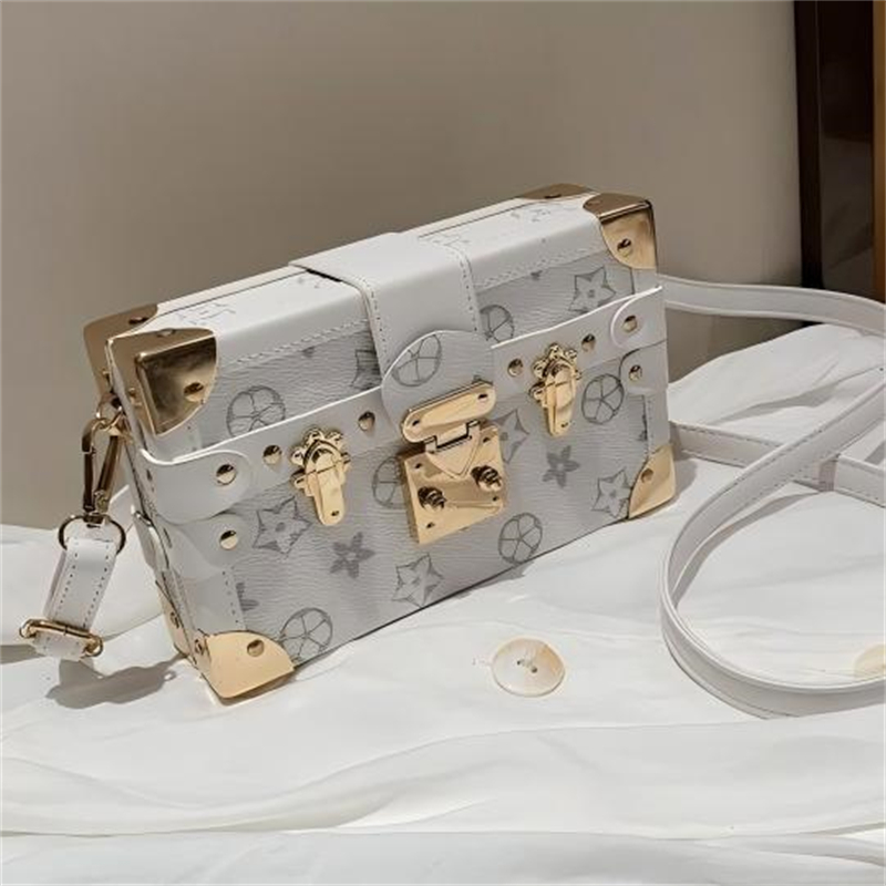 Designer bag free shipping Vintage printed women's box bag new light luxury small square bag single shoulder cross body bag