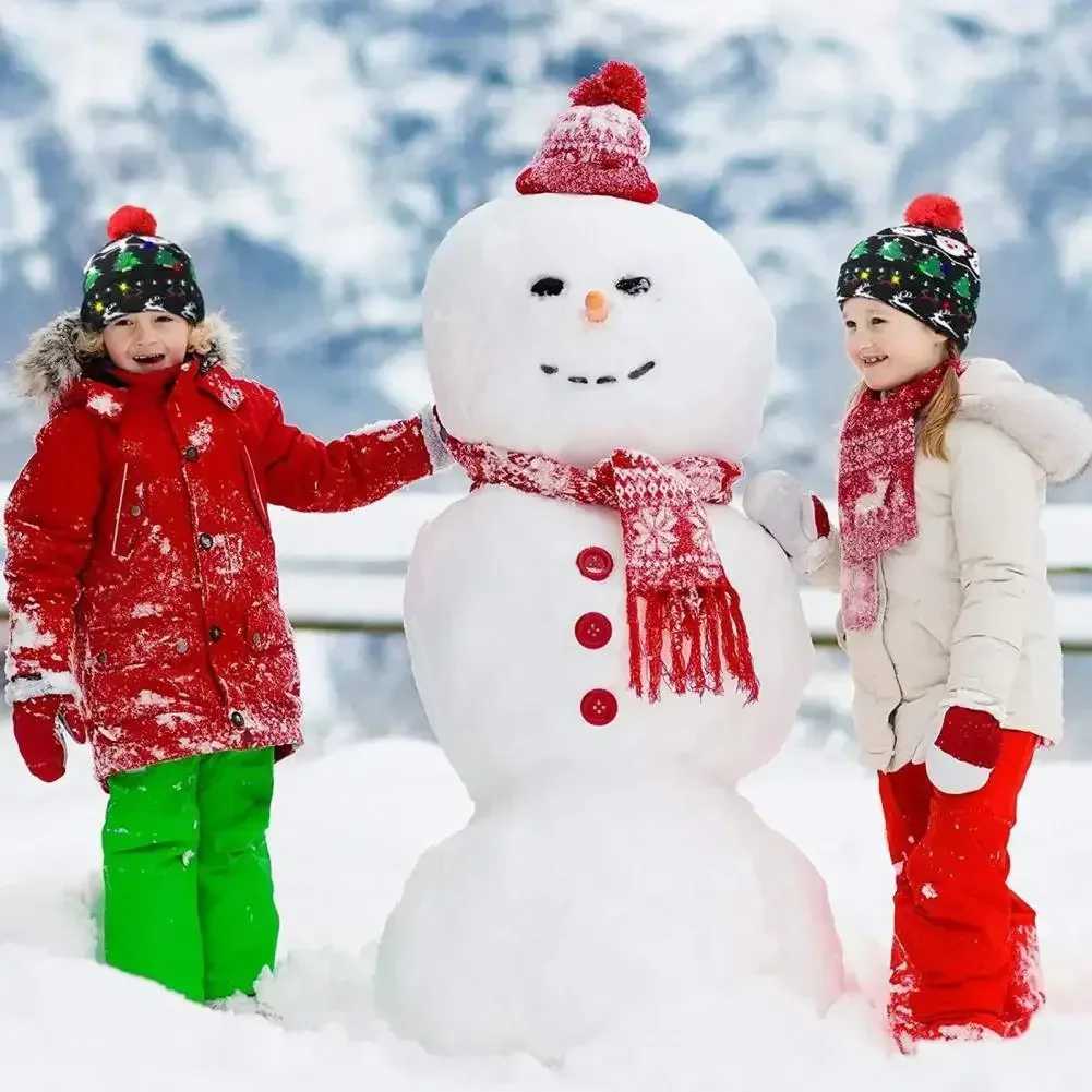 Children Hat Scarf Set LED Christmas Cap Snowflake Santa Elk Xmas Tree Print Winter Cap New Year Festive Tassel Scarf Beanie Set Z251029