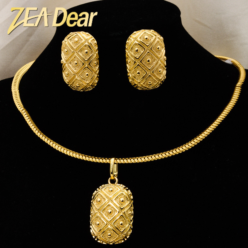 Gold Color Necklace Earrings Set For Women Unique Choker Pendant Earrings 3Pcs Set Jewelry Quality Accessories 250808