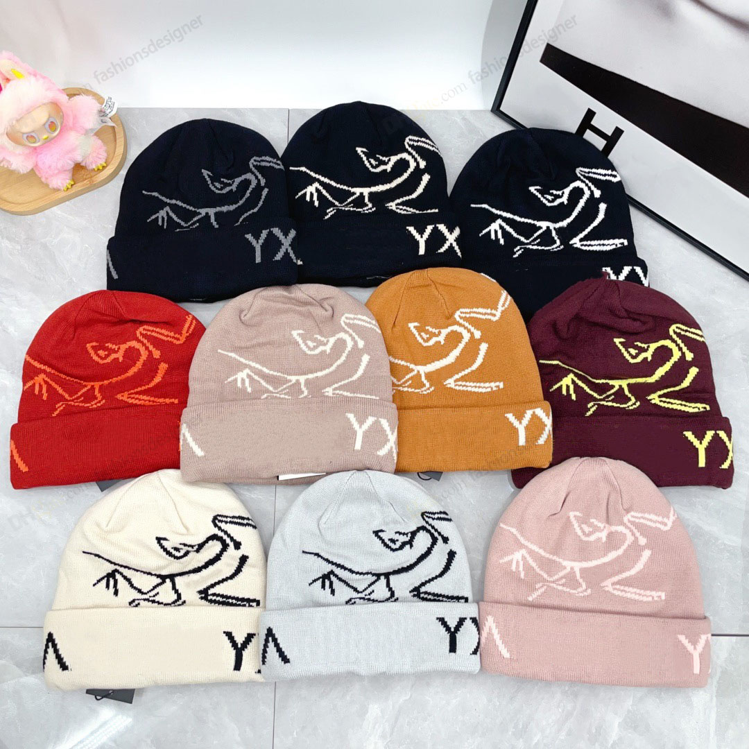 Beanie hat designer beanie designer hat winter hat arc beanie Classic stretch knit hat Stylish Warm Headwear for Men Women and Teens causal Bird Head ski caps beanies