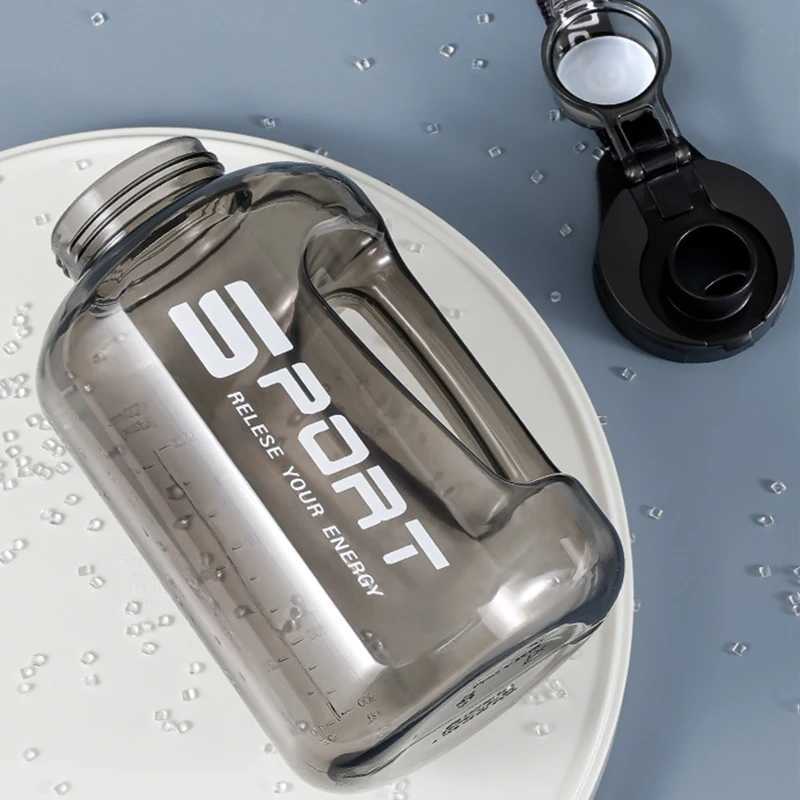 17002500ml Sports Water Bottle Large Capacity Drinking Cup with Time Marker Portable Plastic Space Cup Gallon Bottle J250923
