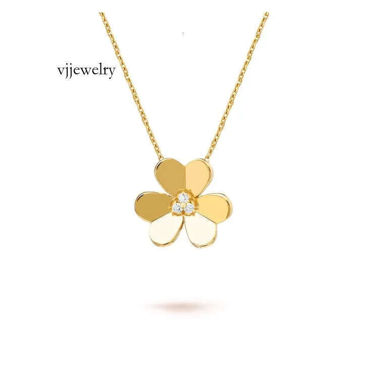 Designer dia-studded necklaces Lucky Straw with designer pendant necklace Vintage gold plated tainless steel Waterproof