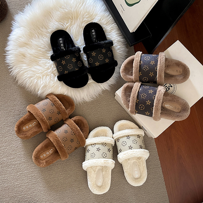 Designer Slippers Women's 2025 Vintage Print Fur Slippers, Leather Sole Indoor/Outdoor Comfort Slides
