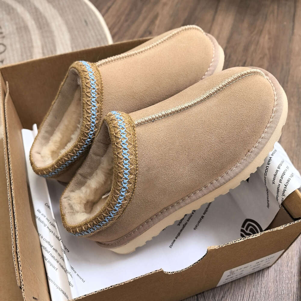 Brown Leather Mens Thigh-High Boots Cozy Wool-Lined Outdoor Footwear