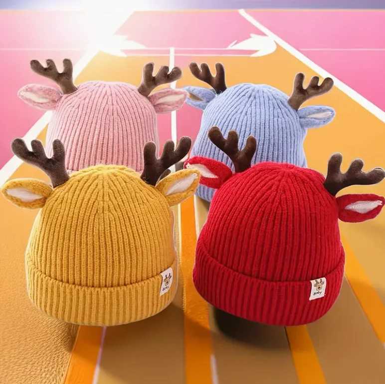 Festive Christmas Reindeer Beanie Hat for Infants Animal Theme Lightweight Christmas And New YearS Gifts Z251029