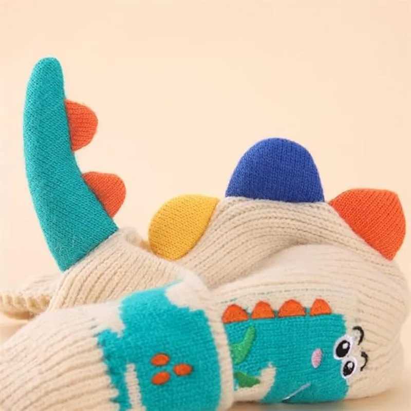 Boys and Girls Dinosaur Autumn and Winter Knitted Hat Baby Toddler Thick Scarf Earmuffs Christmas Halloween Birthday Gift Z251029