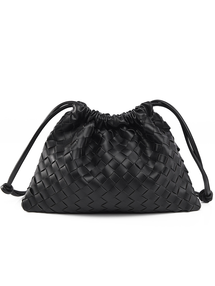 2025 New lucky bag shoulder bag hand-woven bag bag drawstring wrinkled cloud bag fashion trend vintage crossbody bag