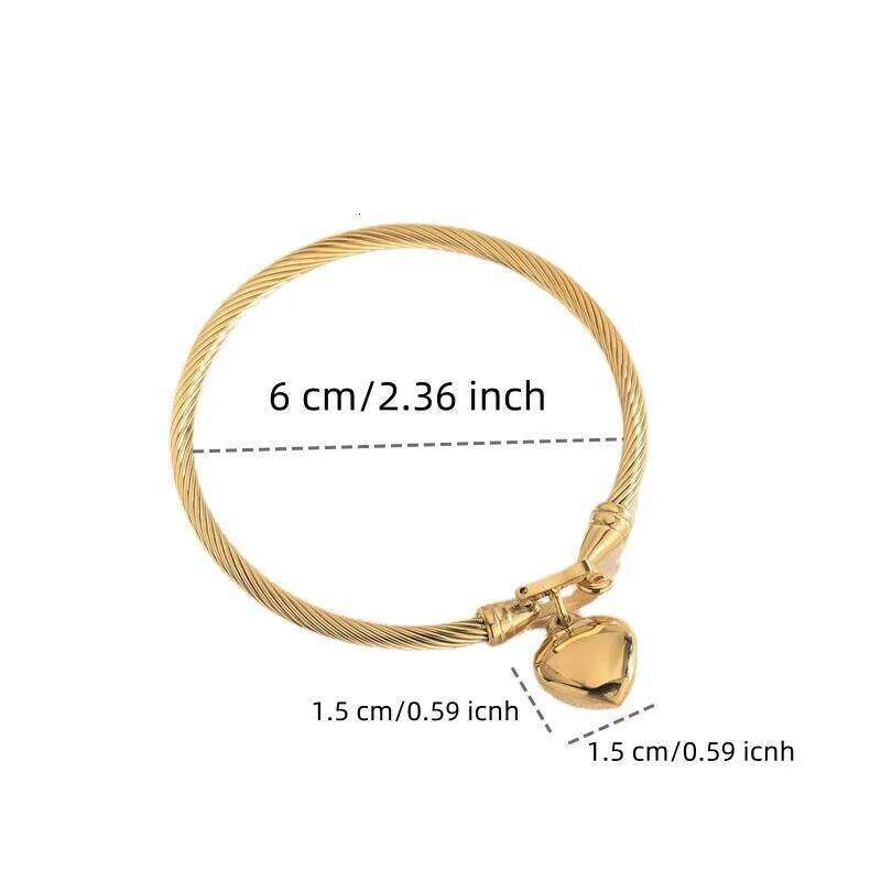Bracelet Designer Luxury jewelry Charm Bangle for women Stainless Steel plated with 18K gold or silver men Heart Pendant high quality Festival Vacatio