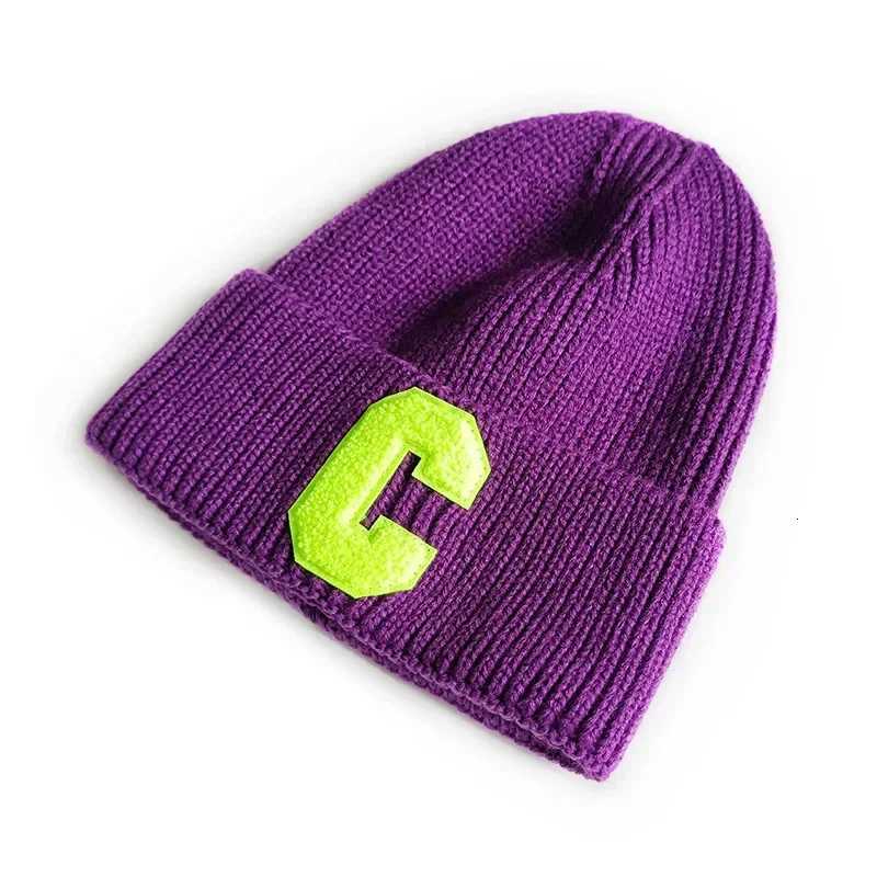 Fashion Unisex Winter Knitted Beanie Hat with Big C Letter Korean Style Skull Cap Soft Hip Hop Casual Bonnet for Men And Women D250923
