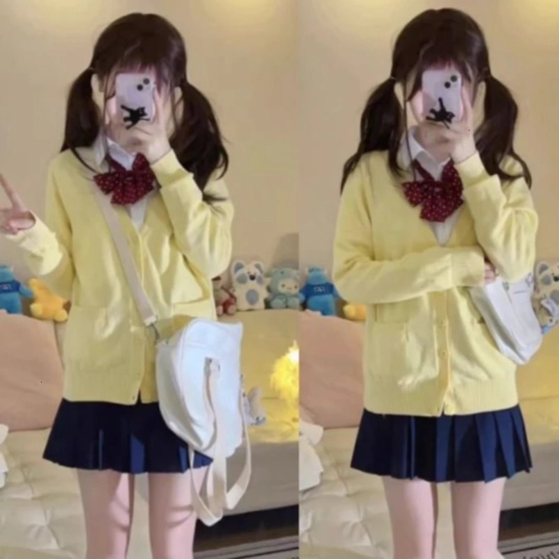 Yellow Knitted Cardigan Coat Womens Autumn/Winter Knitted Sweater Anime Yellow Coat Long Sleeve Sweater V-neck Cardigan 250121