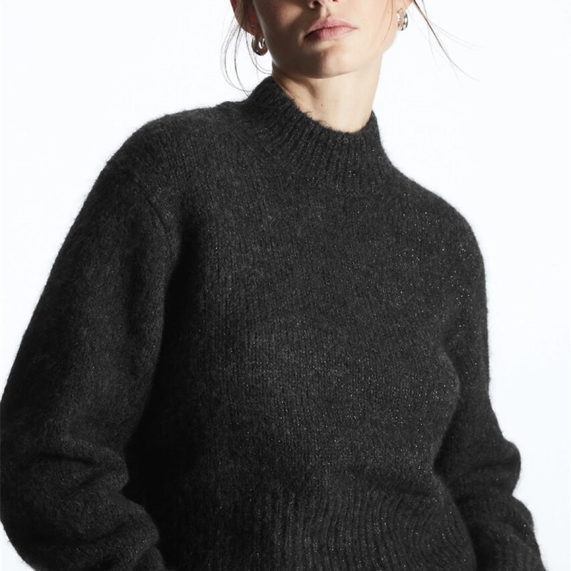 Ethereal winter style of Short wool blend soft daily sweater 240824
