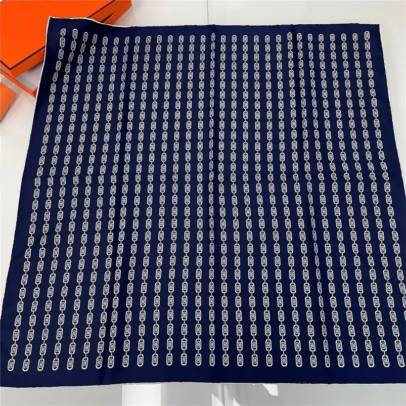 90cm Manual Hand Rolled Twill Silk Scarf Women Chain Print Curled Square Scarves Echarpes Foulards Female Wraps Bandana Hijabs 240712