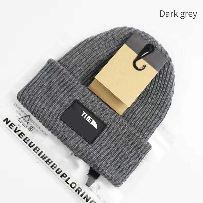 Knitted Hat Designer Beanie Cap Men Autumn Winter Skull Caps Casual Fitted Unisex Pullover Bonnet Gorros