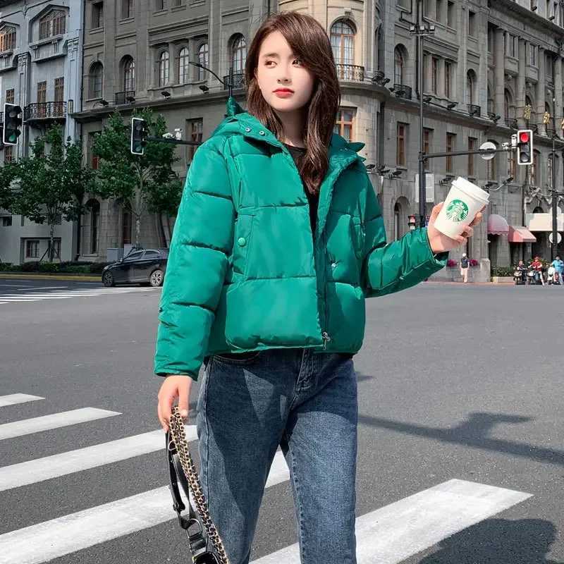 2023 New Winter Thicken Puffer Jacket Women Down Cotton Cottonpadded Jacket Crop Tops Warm Long Sleeve Coats Pink Black Red Z250923