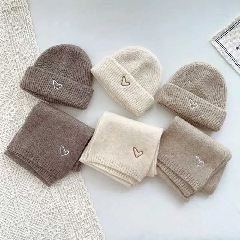 Solid Color Kids Knitted Hat Scarf Love Heart Embroidery Autumn Winter Warm Baby Beanie Outdoor Anticold Boys Girls Cap Scarves Z251029