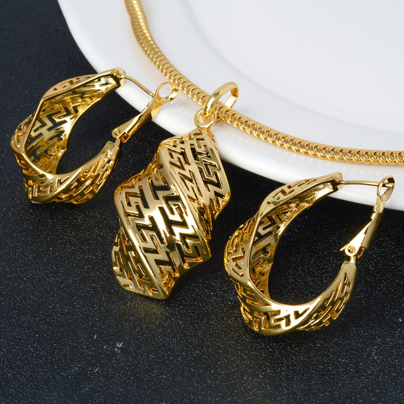 Dubai Gold Color Necklace Jewelry Set for Women Dangle Earrings and Necklace Bridal Weddings Earrings Engagement Jewellery Gift 241120