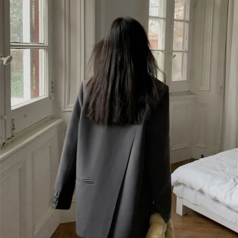 Black Long Sleeved Suit Jacket for Womens Fashion Korean Back Split Office Lady Blazer Coat Autumn Winter Jacket Loose Coat 240826