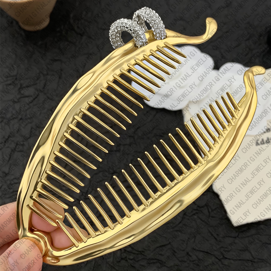 chiaparelliHair Clips Designer Hair Clips Women Tooth Barrette Luxury Jewellery Designer for Women Vintage French Chic Hair Accessory Elegant Premium