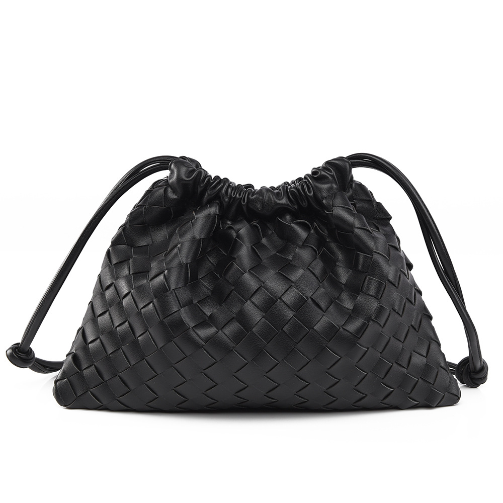 2025 New lucky bag shoulder bag hand-woven bag bag drawstring wrinkled cloud bag fashion trend vintage crossbody bag