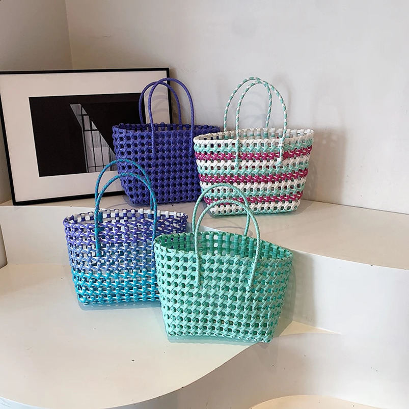 PVC woven handbag summer beach bag large capacity cute jelly hollow storage basket fashionable 240926