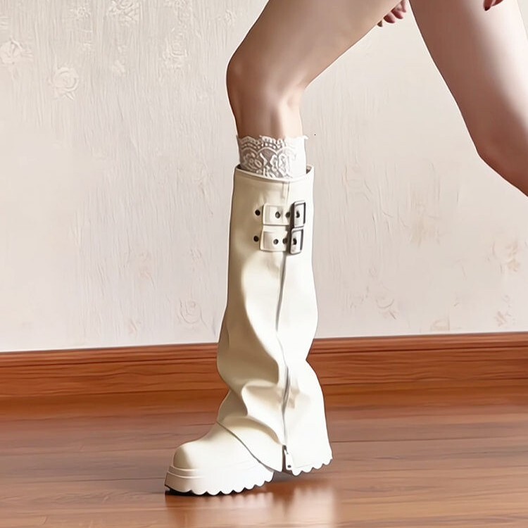 Soft design Leather Thick Soled Long Boots For Women Slim Fit And Height Increasing Boots With Cuffs Luxury Shoes New Knee High Boots Autumn Designer 