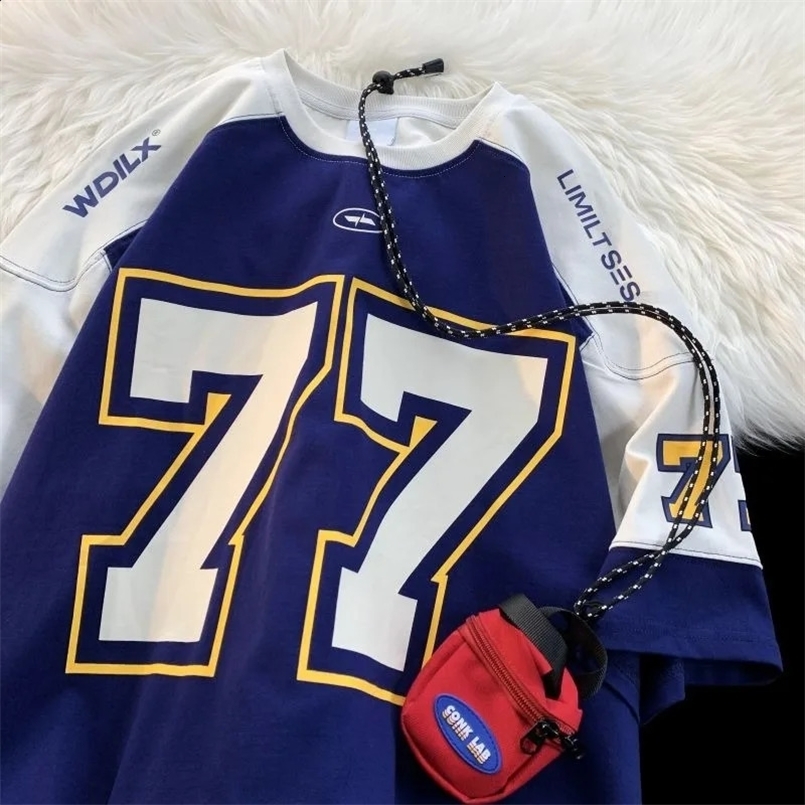 Mens round neck short sleeved T-shirt summer American hip-hop retro college style trend Harajuku T-shirt 241118