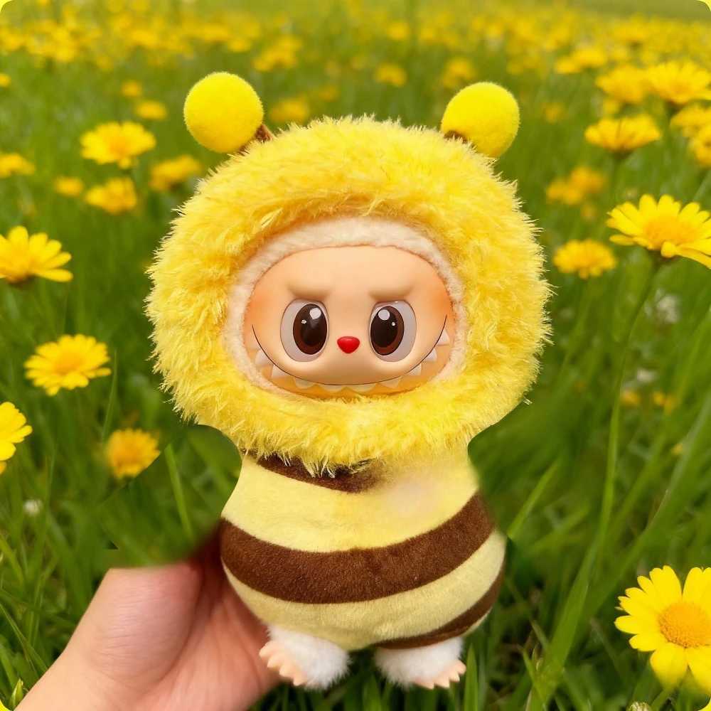 Animal Party Set 40 Mini Labubu Clothes Cute Bee Jumpsuit for 10cm Doll Plush Bag Accessories Childrens Christmas Gift C250924