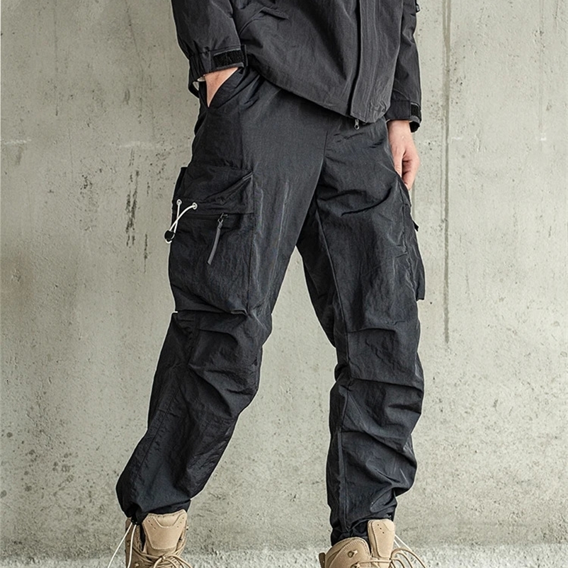 Spring Mens Cargo Pants Korean Fashion Outdoor Big Pockets Straight Baggy Casual Pants Male Wide Leg Loose Trousers 240812